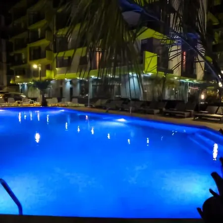 Lejlighed Azizi Luxury - Pool & Piscina *