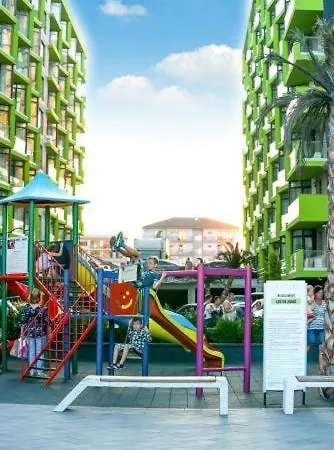 Azizi Luxury - Pool & Piscina