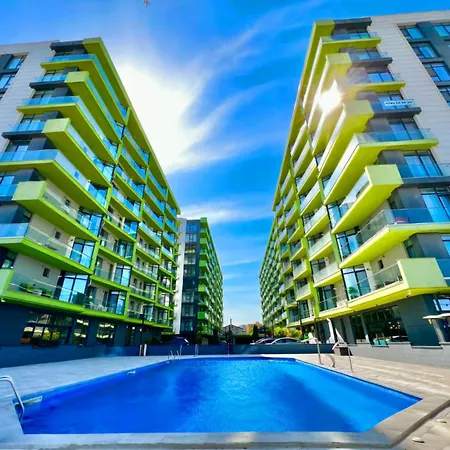 Azizi Luxury - Pool & Piscina Lejlighed
