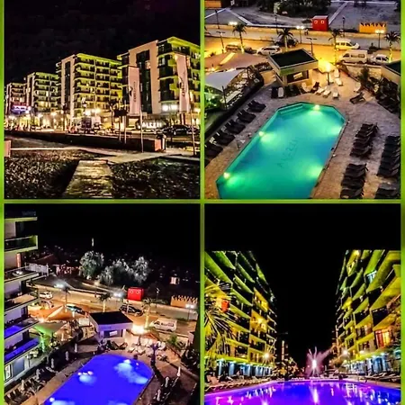 Azizi Luxury - Pool & Piscina Lejlighed