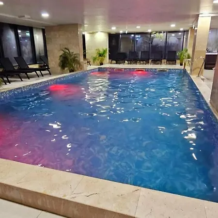 Azizi Luxury - Pool & Piscina *